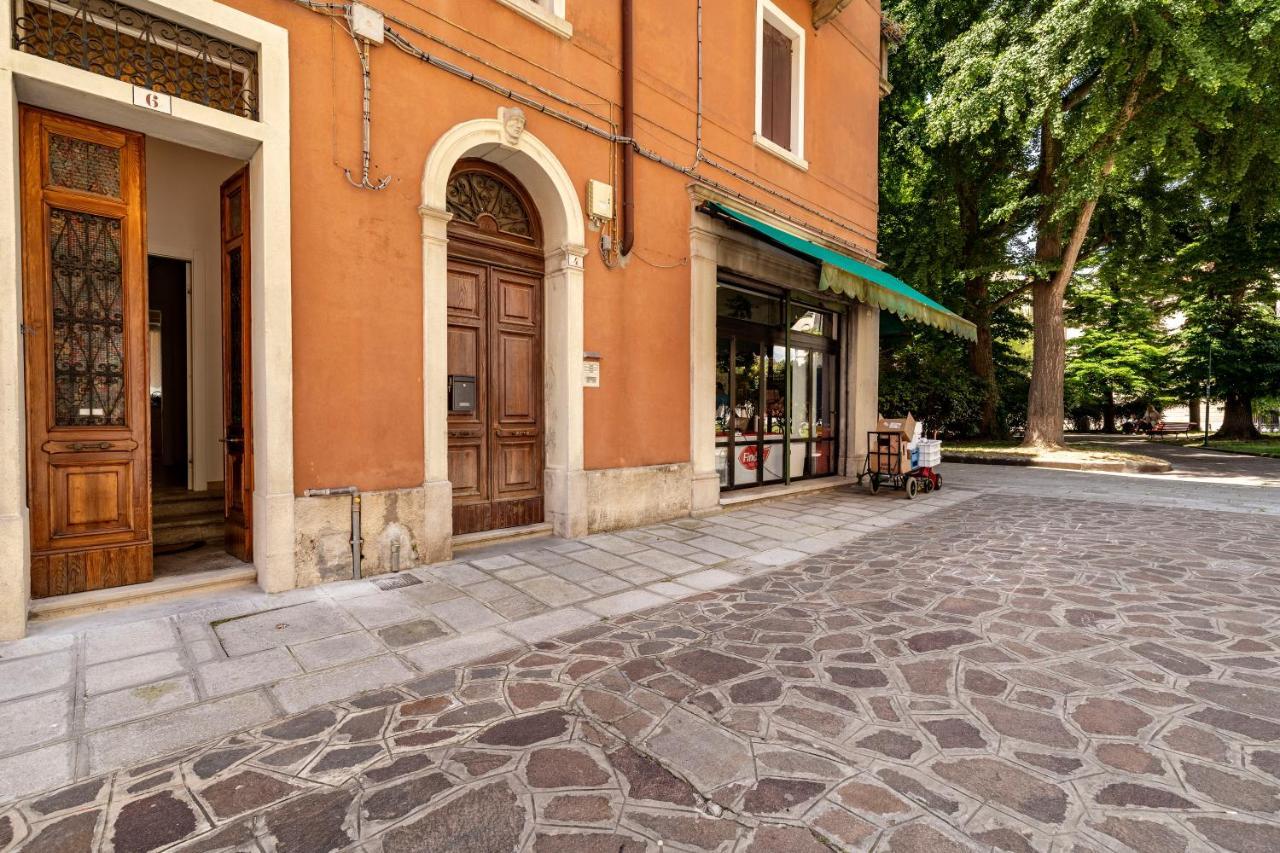 Queen House Venezia Exterior photo