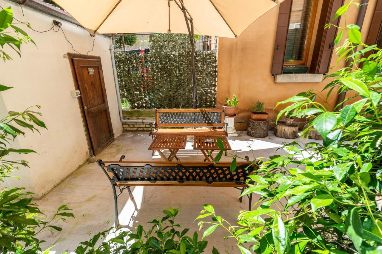 Queen House Venezia Exterior photo