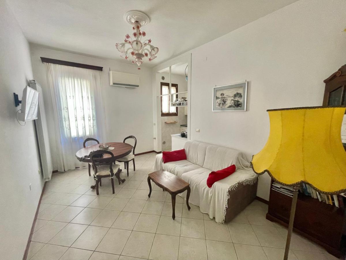 Queen House Venezia Exterior photo